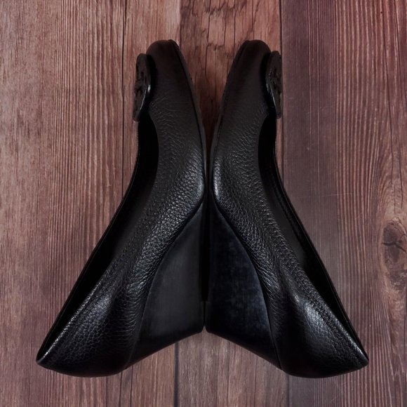 Tory Burch Logo Black Wedge Shoes- size 8 - Picture 8 of 16